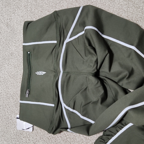 NWT Free People you're a peach high rise legging - Picture 7 of 7